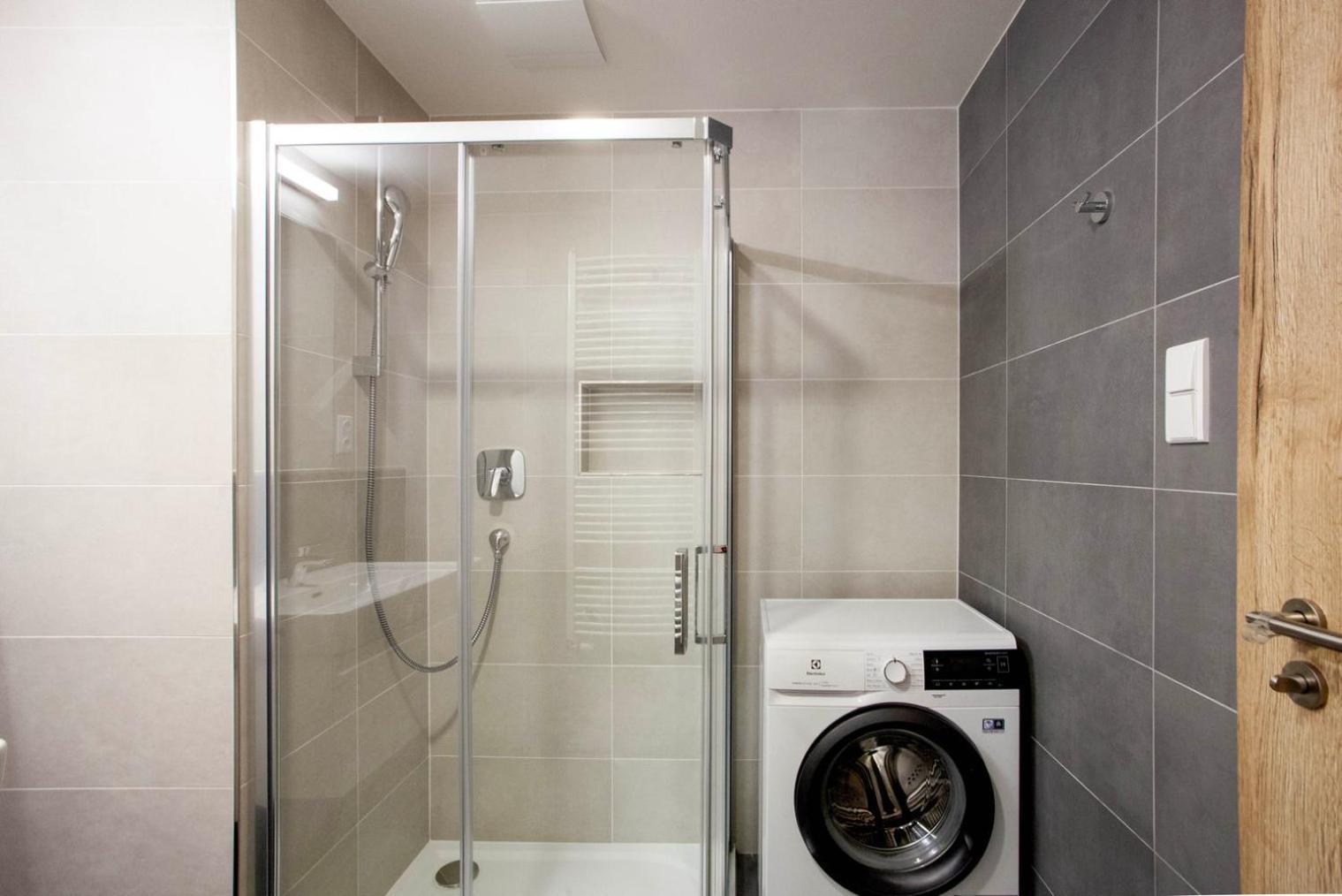 Blueground Holesovice Family-friendly Nr Park Prg-3 Apartment Prague
