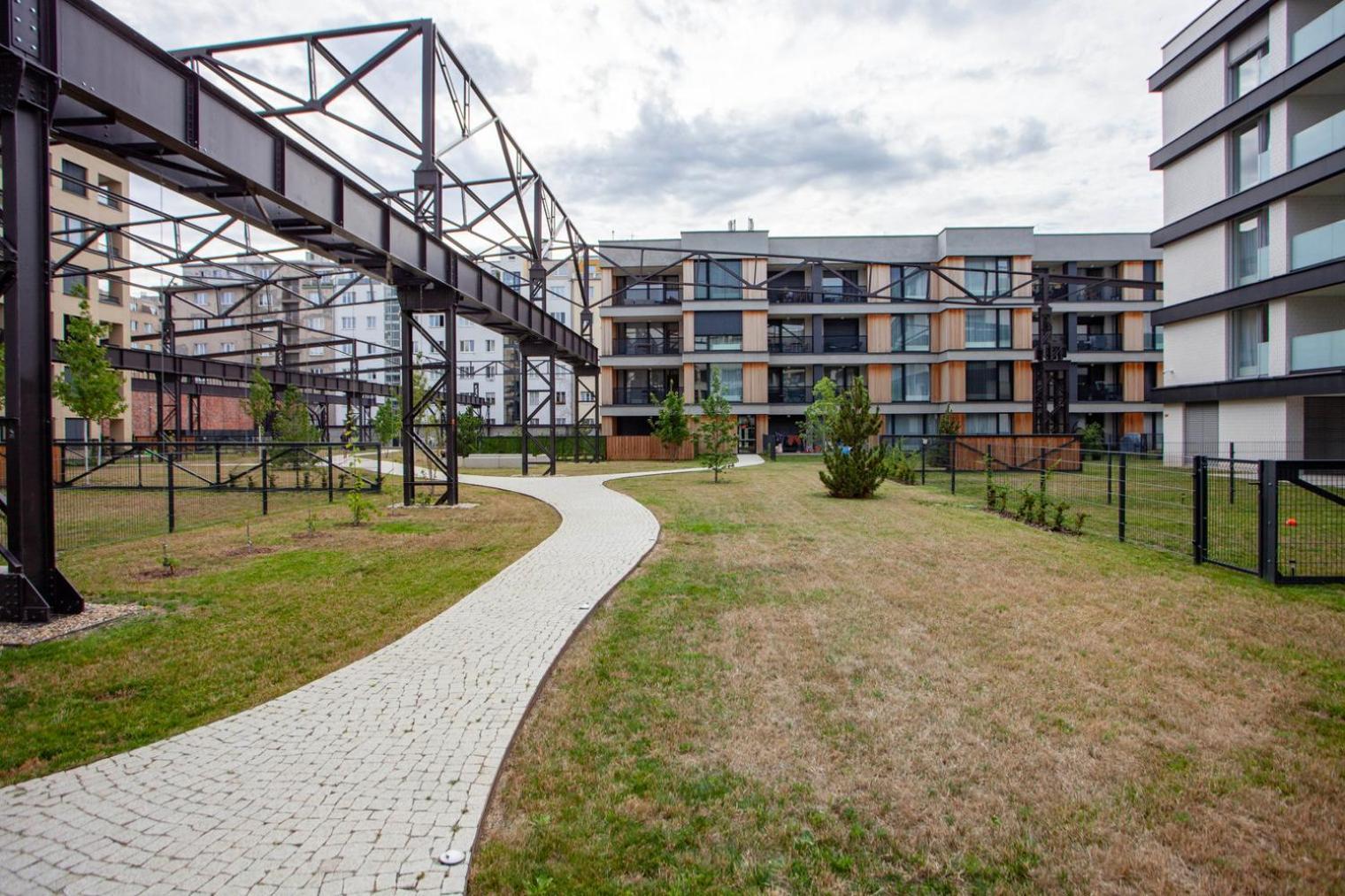 Blueground Holesovice Family-friendly Nr Park Prg-3 Apartment *